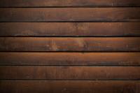 Coloque o chão de madeira na varanda