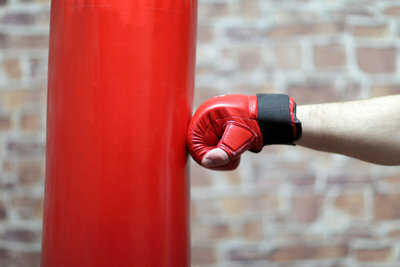 Il polso deve essere in grado di gestire molto durante la boxe.