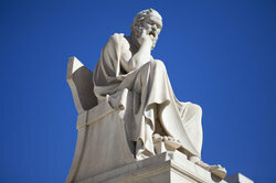 Sokrates ifrågasatte kunskapen.