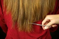 Kaip greitai užsiauginti ilgus plaukus?