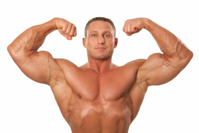 Kromě tréninku je strava bohatá na bílkoviny předpokladem pro budování svalů.