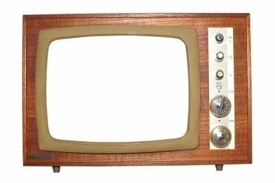 예전에는 텔레비전이 많은 공간을 차지했습니다.