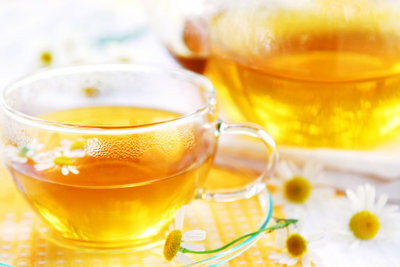 Chamomile has a calming and anti-inflammatory effect. 