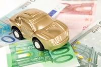 세금 보고서에 자동차 보험 포함