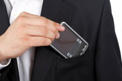 Smarttelefon med internettilgang er et must for forretningsmannen.