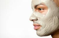 Com que frequência a argila de cura é usada como máscara?