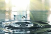 Waterdruppel: hoeveelheid in een liter water