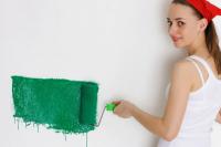 अपने अपार्टमेंट को पेंट करना या फिर से रंगना?