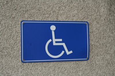 يتم تحديد درجة الإعاقة بشكل فردي.