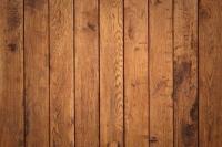 Uždenkite sieną profiliuota mediena
