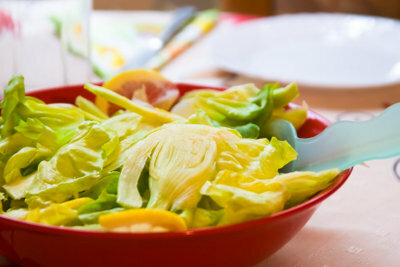 A delicious idea: fennel salad with lemon.