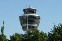 Air traffic controller and working hours