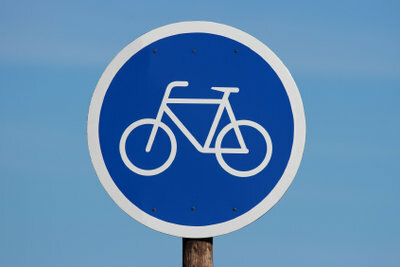 Prepare cuidadosamente seus filhos para o exame de bicicleta.