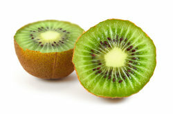 Crește kiwi pe copac sau pe tufiș?