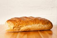 איך אני אופה לחם בלי מכונת לחם?