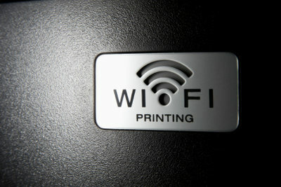 Monissa maissa Wi-Fi-verkkoa käytetään WLAN-verkon synonyyminä.