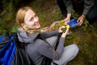 How does geocaching work?