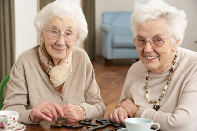 Zákonný dôchodok ponúka základné finančné zabezpečenie.