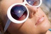 Använd solariet med skyddsglasögon