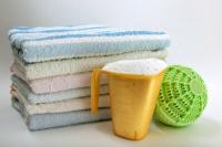 Use a measuring aid for detergents