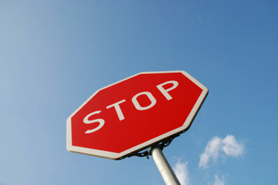 The difference between the line of sight and the stop line is important with a stop sign