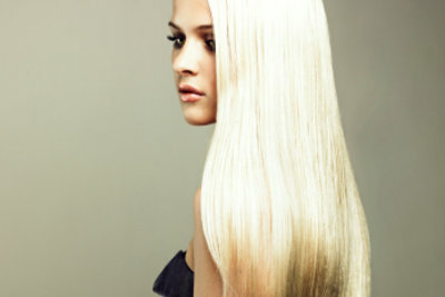Părul european este popular printre producătorii de peruci.