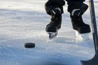 Ishockeyklubbor: välj rätt storlek och vikt