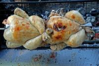 Build a chicken grill for yourself at home