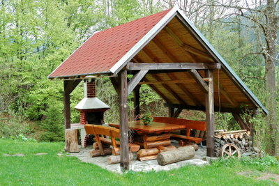 With a barbecue, it becomes really cozy in your garden shed. 