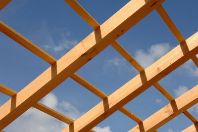 Een goed dak is erg belangrijk voor een houten overkapping.