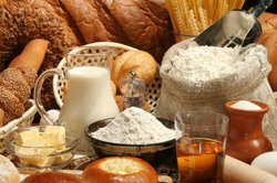 Natriumvetykarbonaatti, joka tunnetaan myös nimellä ruokasooda, on tärkeä leivonta -aine.