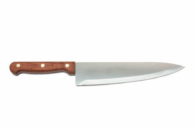 Ceramic knives are superior to steel blades in many areas.