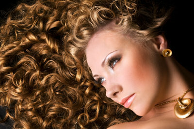 ブリーチした茶色の髪-これはそれが自然に美しい方法です！