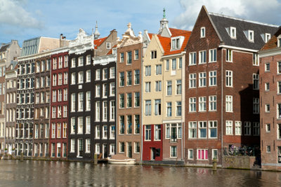 Daudzas Holandes pilsētas ir vienas no labākajām vietām visu veidu izlaidumu braucieniem.